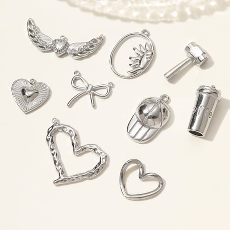 1 colgante de acero inoxidable con forma de corazón para mujer