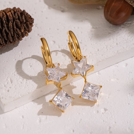 1 paio di orecchini pendenti in acciaio inossidabile color oro con stella e zirconi