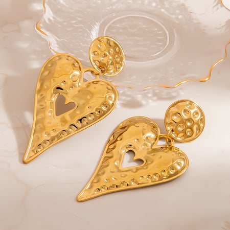 1 paire de boucles d'oreilles pendantes en acier inoxydable couleur or avec motif cœur et marteau 2