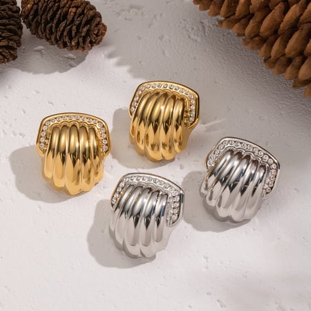 1 Pair Shell Shape Stainless Steel Gold Color Stud Earrings