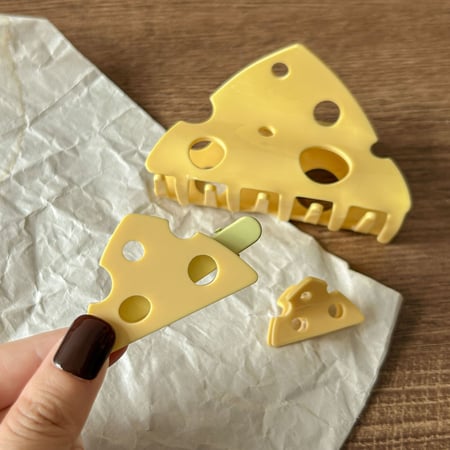 1 Piece Cheese Cute Solid Color Acrylic Women's Hair Claws