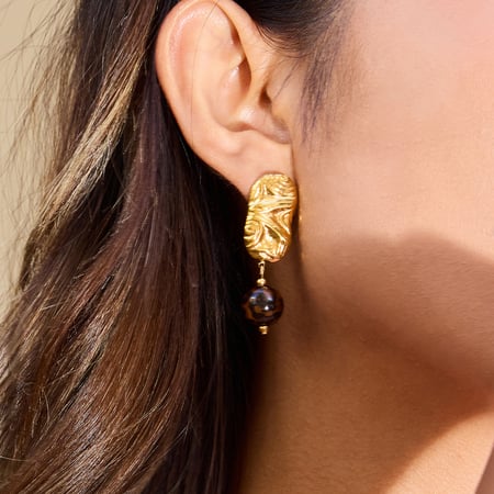 1 Pair Retro Resin Stainless Steel Gold Color Women's Drop Earrings 2