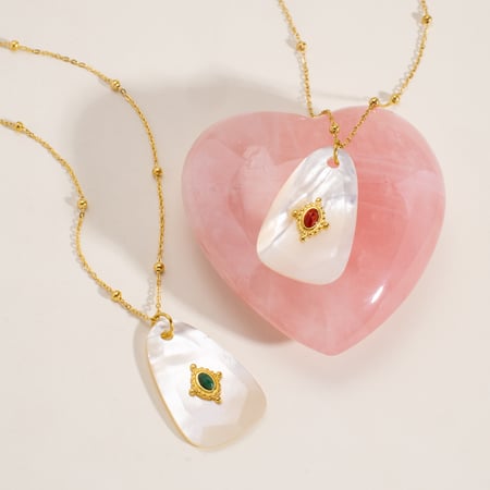 1 Piece  Elegant Irregular Shape Natural Stones Women's Pendant Necklaces 2