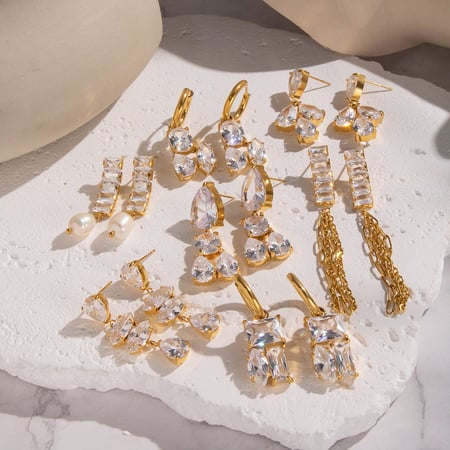1 paio di orecchini pendenti in zircone rosa color oro in acciaio inossidabile della serie Lussuosa