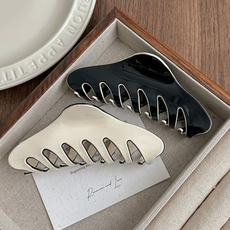 1 Piece Simple  Casual Solid Color Acrylic Women's Hair Clips