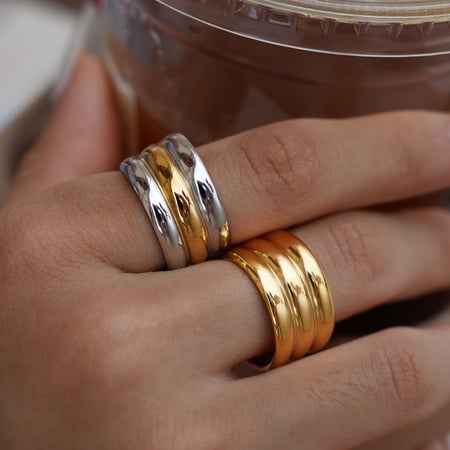 1 stuk klassieke strip roestvrij staal goud- en zilverkleurige statement ringen 2