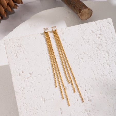 1 paar kwastjes oorbellen van roestvrij staal met gouden zirkonia