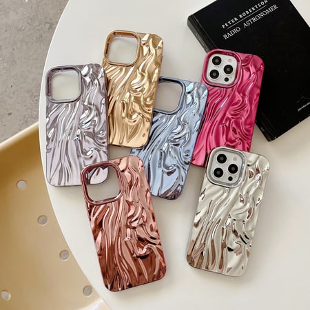 Custodia morbida plissettata tridimensionale per iPhone17 2