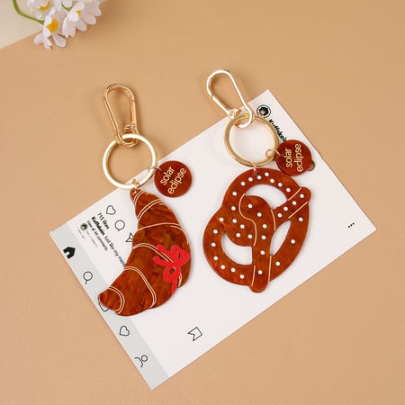 1 Piece  Retro Croissant  Acrylic Women's Bag Charms 2