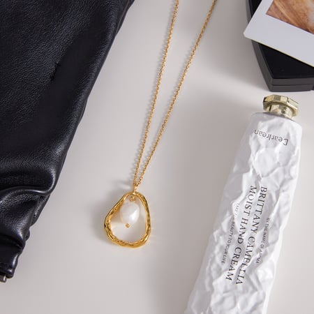 1 stuk romantische druppelvormige roestvrijstalen goudkleurige parelkettingen voor dames