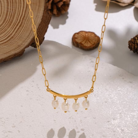 1 Stück romantische Halskette mit Perlenanhänger aus Edelstahl in Goldfarbe