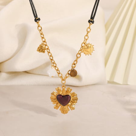 1 Piece Retro  Daily Flower Heart Stainless Steel Women's Pendant Necklaces 2