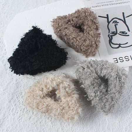 1 Piece Cat Ear Shaped Cute Furry Women's Hair Clips 2