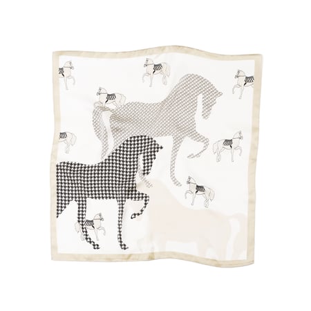 1 pieza de pañuelo de poliéster con estampado de cuadros de caballos 2