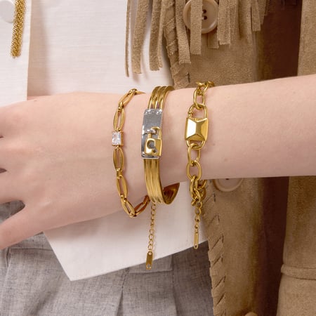 Set di gioielli da donna in acciaio inossidabile color oro con serratura moderna 2