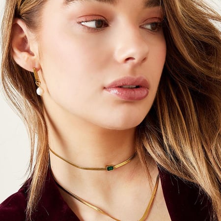 Necklace pearl charm