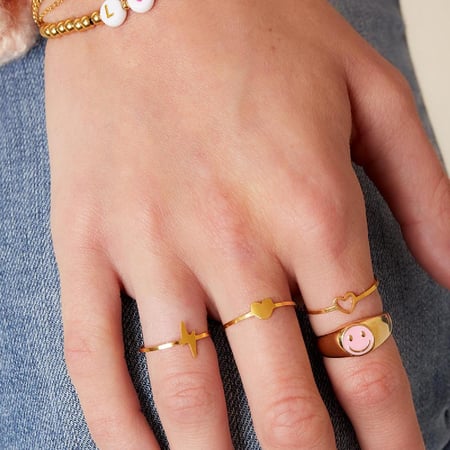 Adjustable ring heart