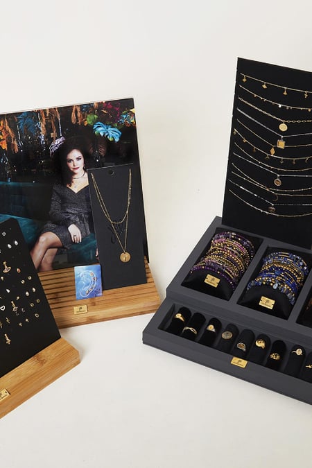 mix and match display base bamboo small 