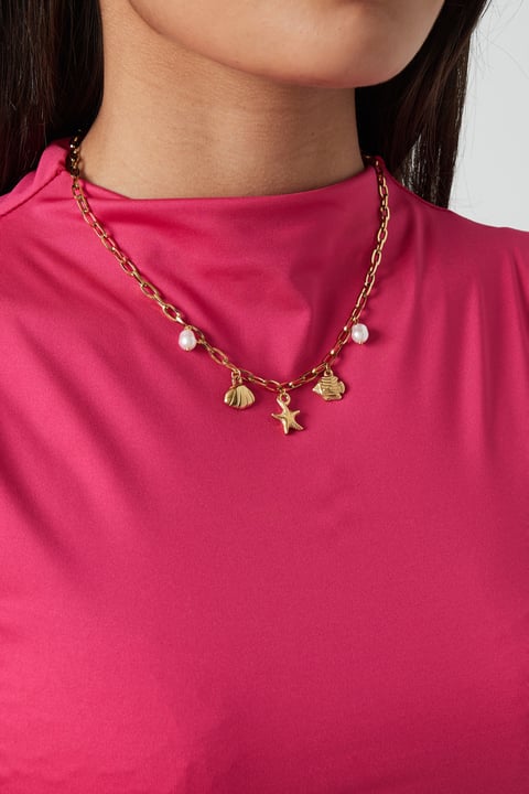 short necklace with beach charms