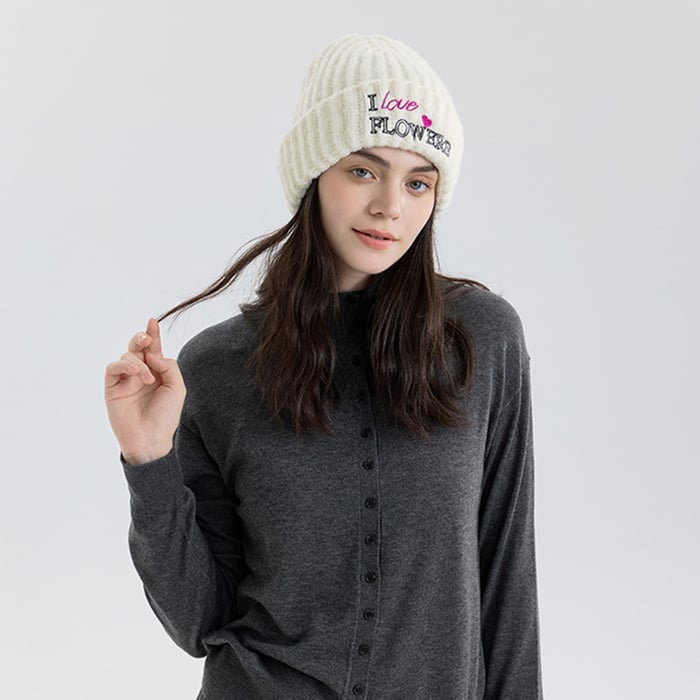 1 Piece Embroidered Heart Rayon Knitted Hat Picture3