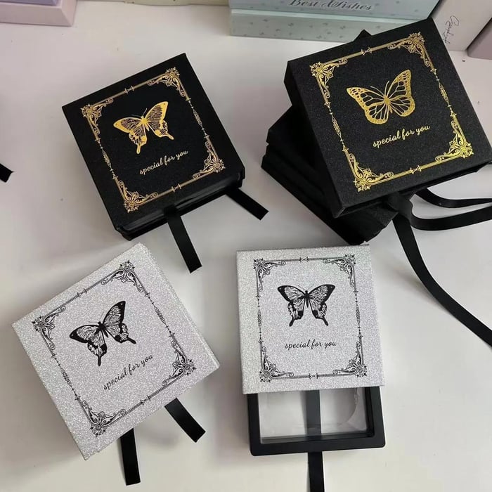 Butterfly Paper Jewelry Box Customized Logos Available Picture4