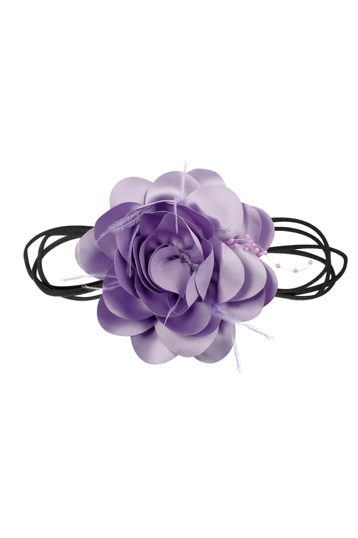 Necklace ribbon with flower and pearls