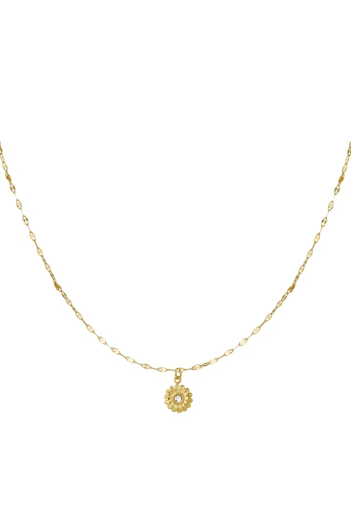 twisted necklace with flower charm