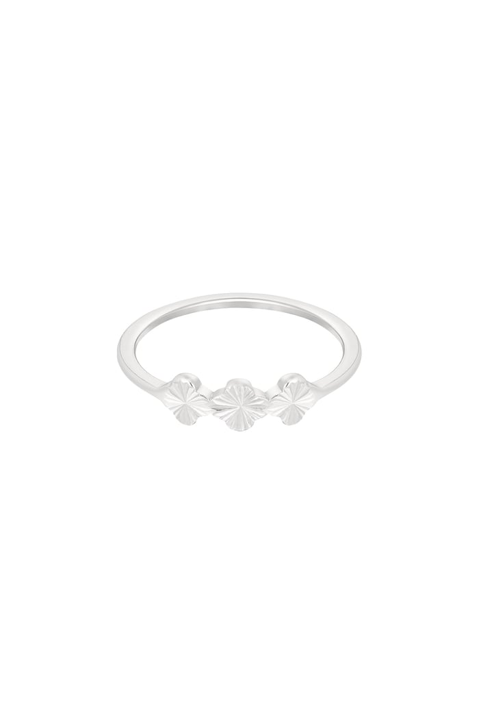 ring 3 flowers 