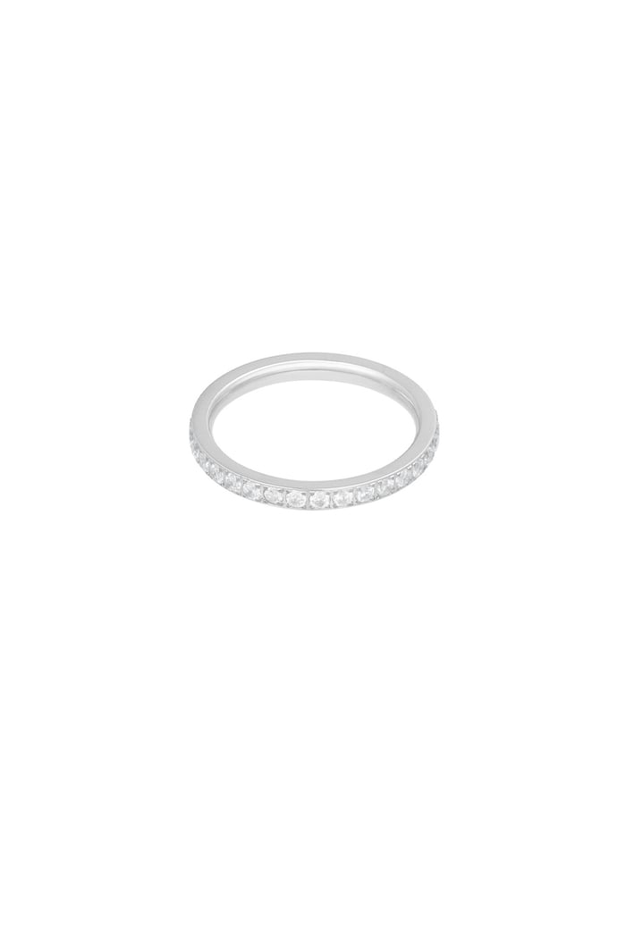 ring subtle stones