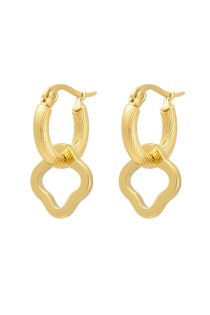 earrings twisted with clover