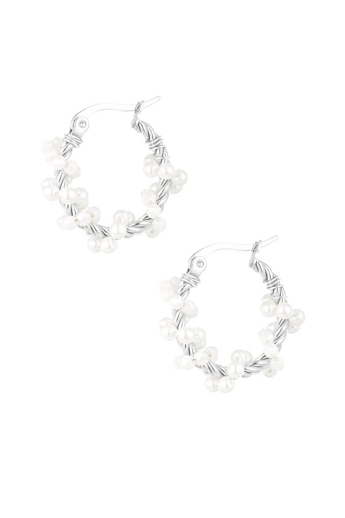 rope earring twisted with pearls 