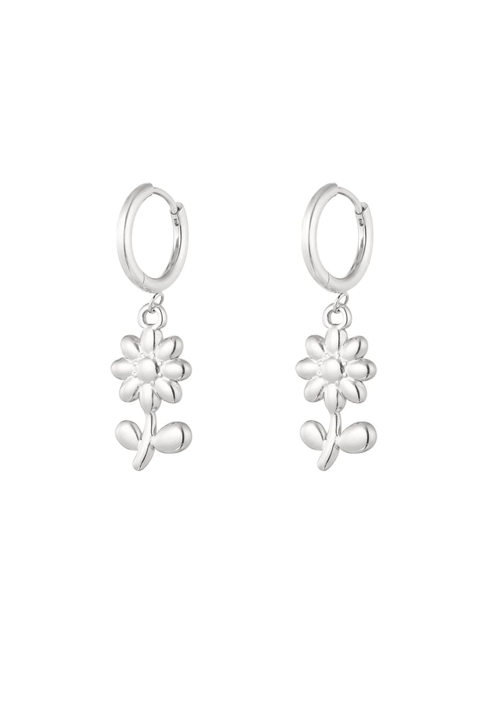 pendientes básicos con dijes de flores 