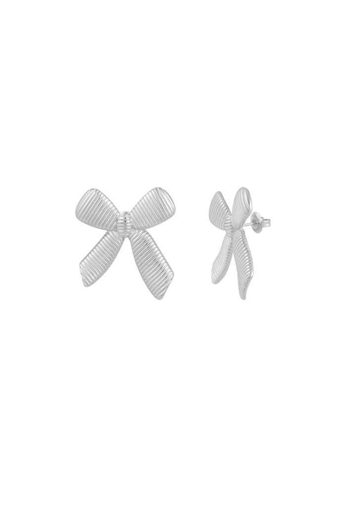 pendientes sencillos con lazo