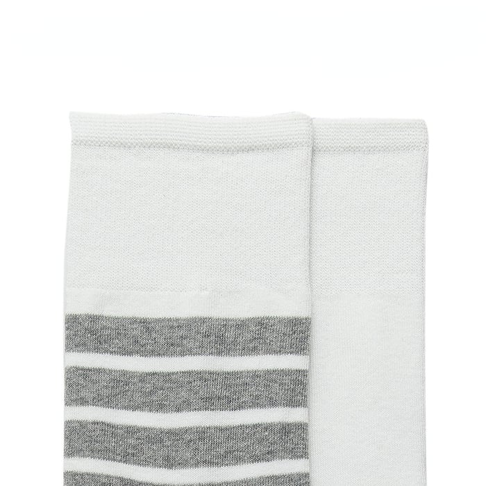 1 Pair Of Sports Striped Cotton Women's Mid Calf Socks Picture6