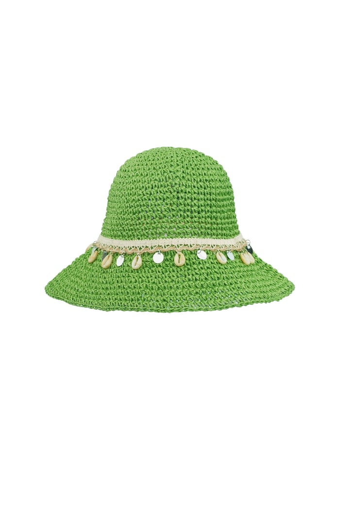 Beach hat with shells