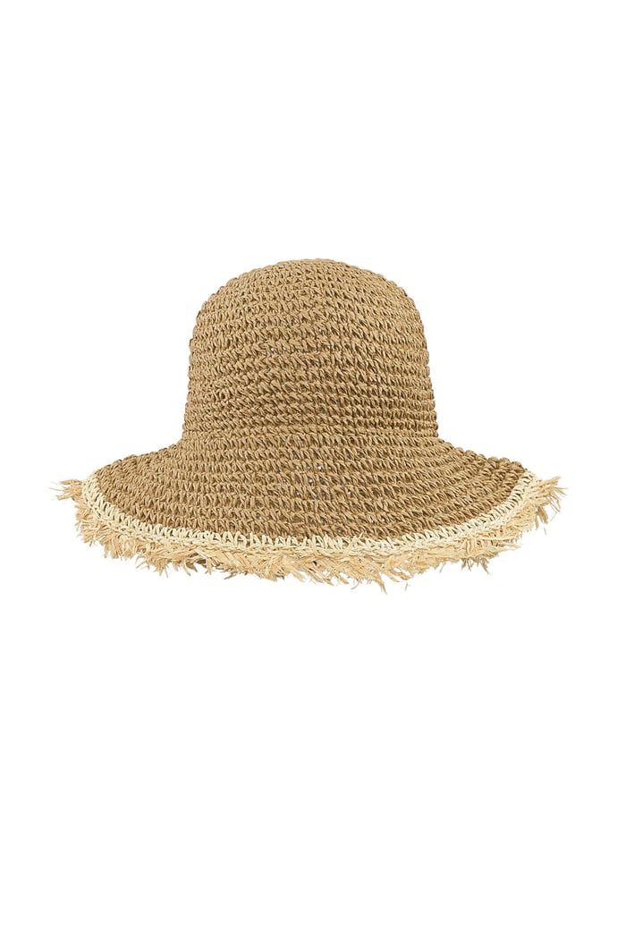 Hat with colored brim