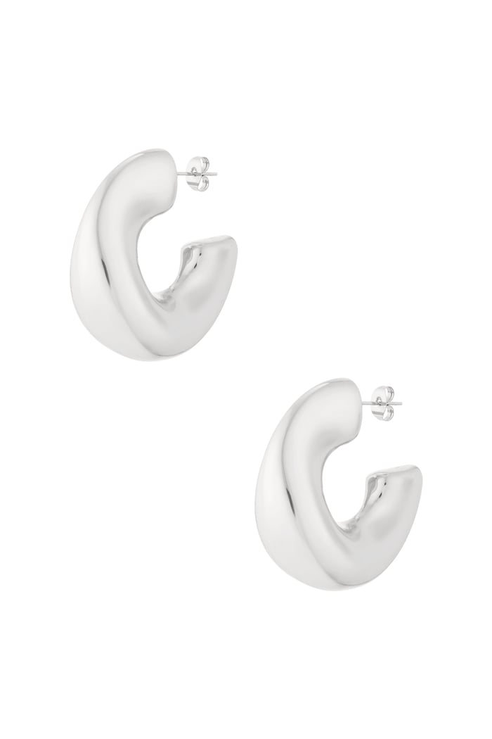 Make a Statement hoop earrings Picture3