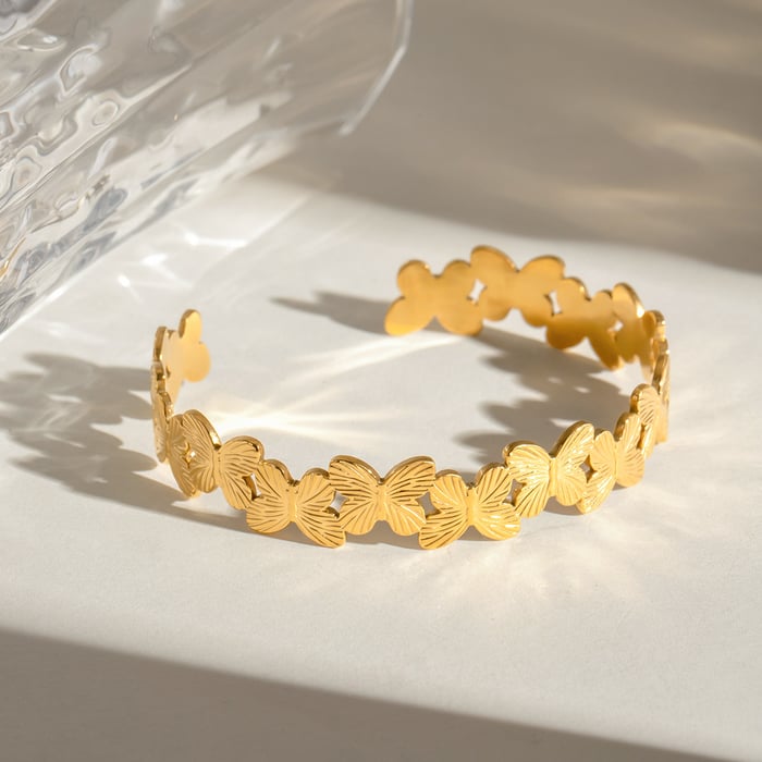 1 Stück Romantische Serie Süßes Tier Edelstahl 18 Karat vergoldet Damen Armreifen