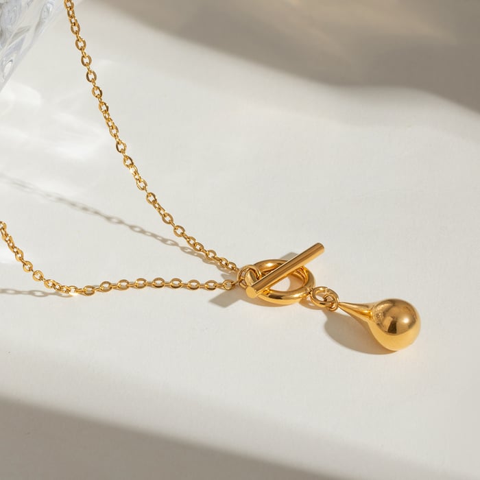 1 Stück Simple Series Daily Droplet Edelstahl 18 Karat vergoldet Damen-Anhänger-Halsketten 