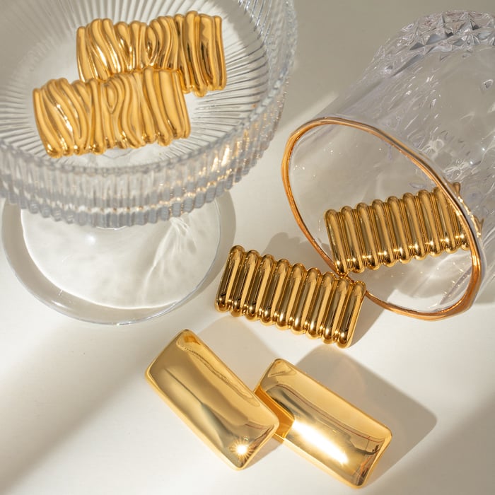 1 Paar Simple Series Einfache geometrische Titanstahl 18 Karat vergoldete Damen-Ohrstecker Bild2