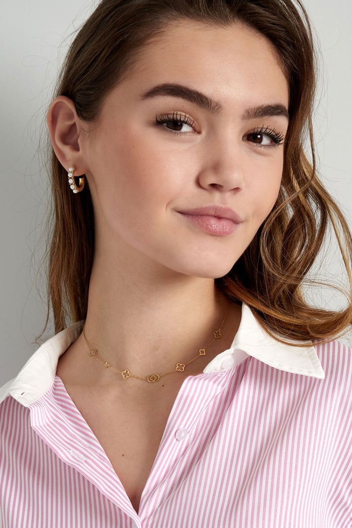 Classic four-leaf clover charm necklace Picture2