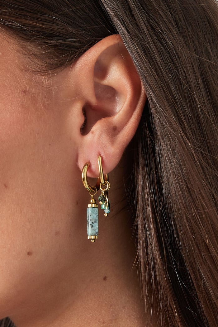 earring with black beads Picture3