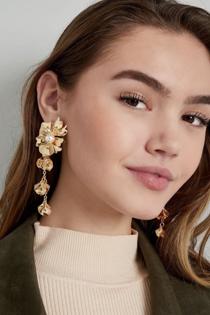 earrings flower with pearl Picture4