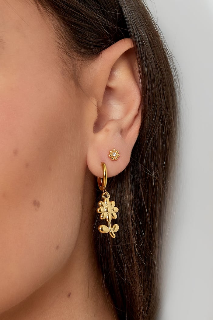 pendientes básicos con dijes de flores h5Imagen3