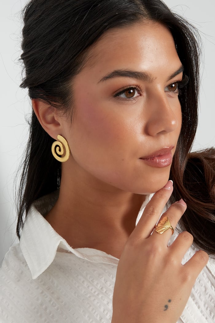 earrings small swirly wave h5Picture4