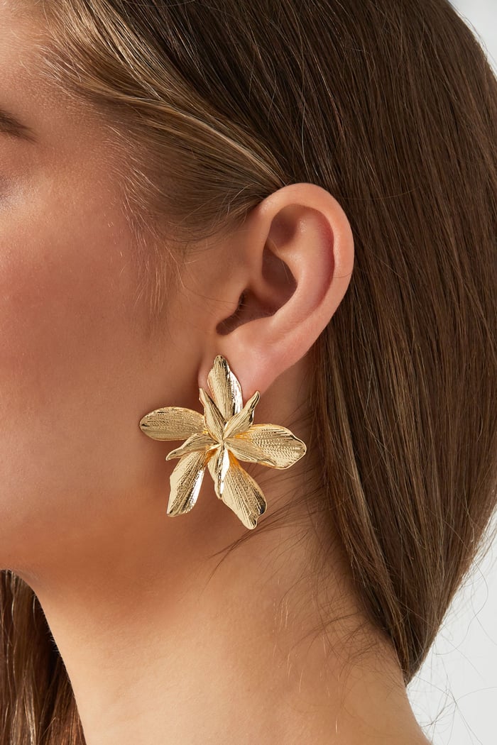 Statement-Ohrringe mit Blumenmotiv – goldfarben Bild4
