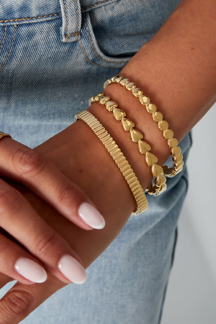 Circled Bangle h5Picture2