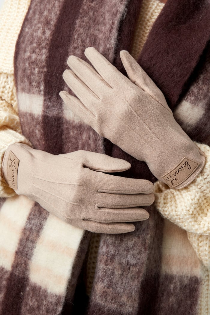 Timeless chic glove Picture2