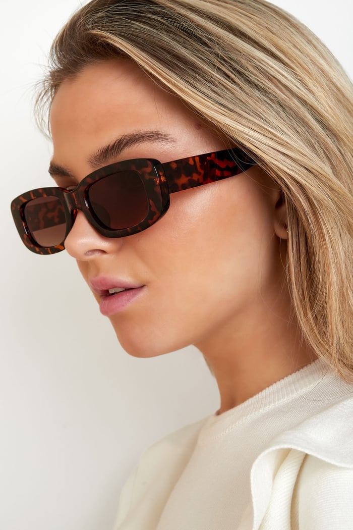 Simple retro sunglasses h5Picture3