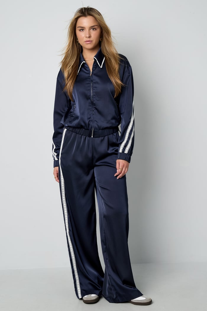 Satin Look Sporty Jacket Picture12